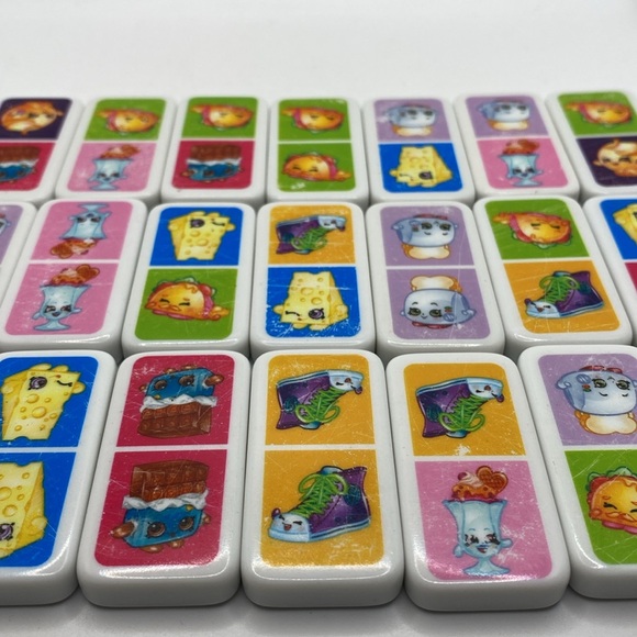Shopkins Dominoes Game in Box - Picture 4 of 9